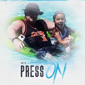 Meet your Posher, Dennis